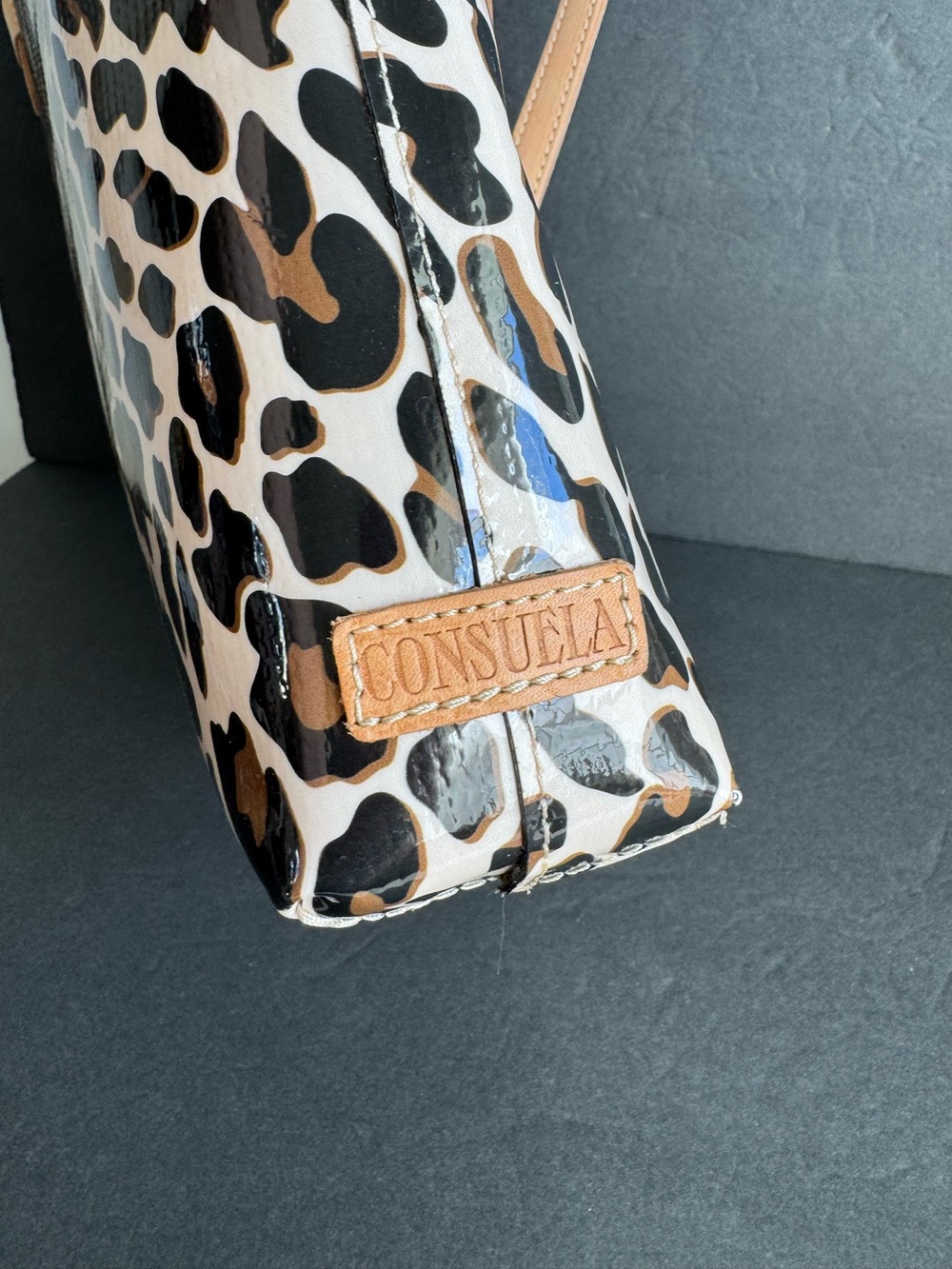 Consuela Everyday Tote Bag Cheetah Leopard Print Purse EUC - Picture 12 of 12